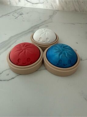 3d Clicking dumpling also available in other colors. Hot item